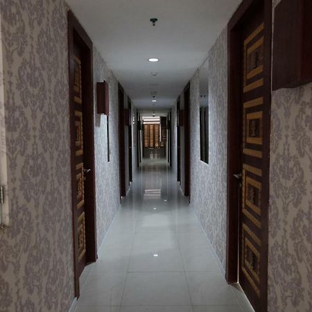 RedLiving Apartemen Saladdin Mansion Depok Bagian luar foto
