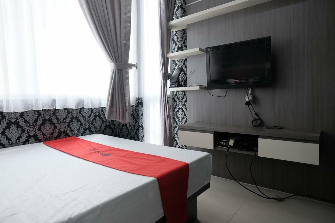 RedLiving Apartemen Saladdin Mansion Depok Bagian luar foto